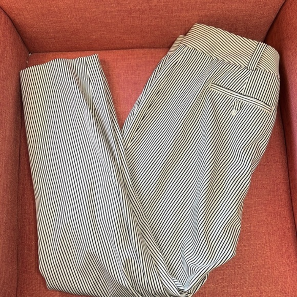 TALBOTS WOMENS SIGNATURE‎ ANKEL PANTS SIZE 4. NEW WITHOUT TAGS